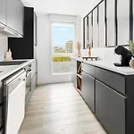 T3 Moderne, Balcon, Parking, Proche Centre Apartment Tours
