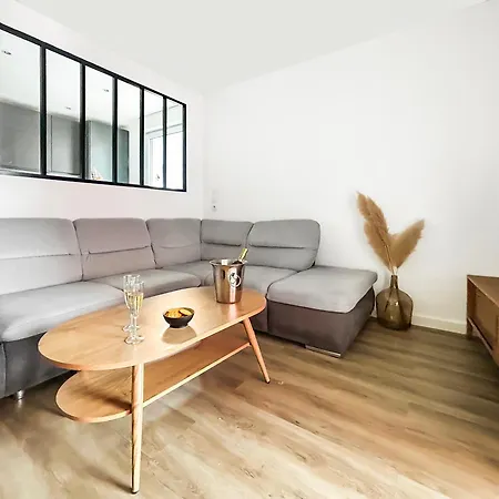 Apartment T3 Moderne, Balcon, Parking, Proche Centre *