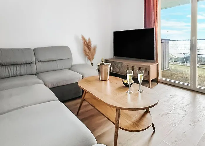 T3 Moderne, Balcon, Parking, Proche Centre