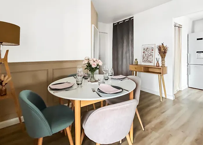 T3 Moderne, Balcon, Parking, Proche Centre *