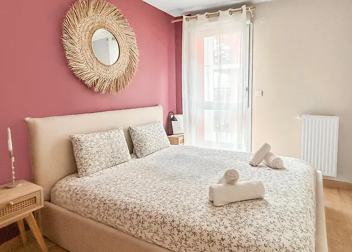 T3 Moderne, Balcon, Parking, Proche Centre *