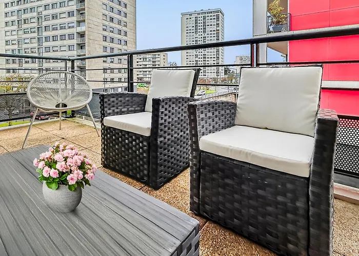 T3 Moderne, Balcon, Parking, Proche Centre Apartment Tours